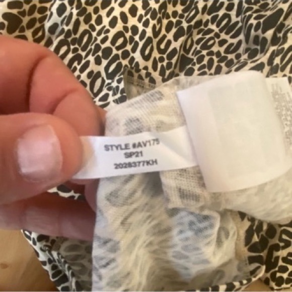 Crewcuts Long Sleeve T Shirt Leopard Print Size XL (12-14) NWT - Picture 6 of 8